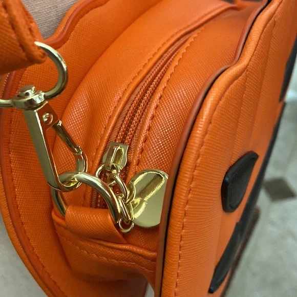 COPY - NWOT Halloween Jack o Lantern Crossbody - Picture 3 of 9